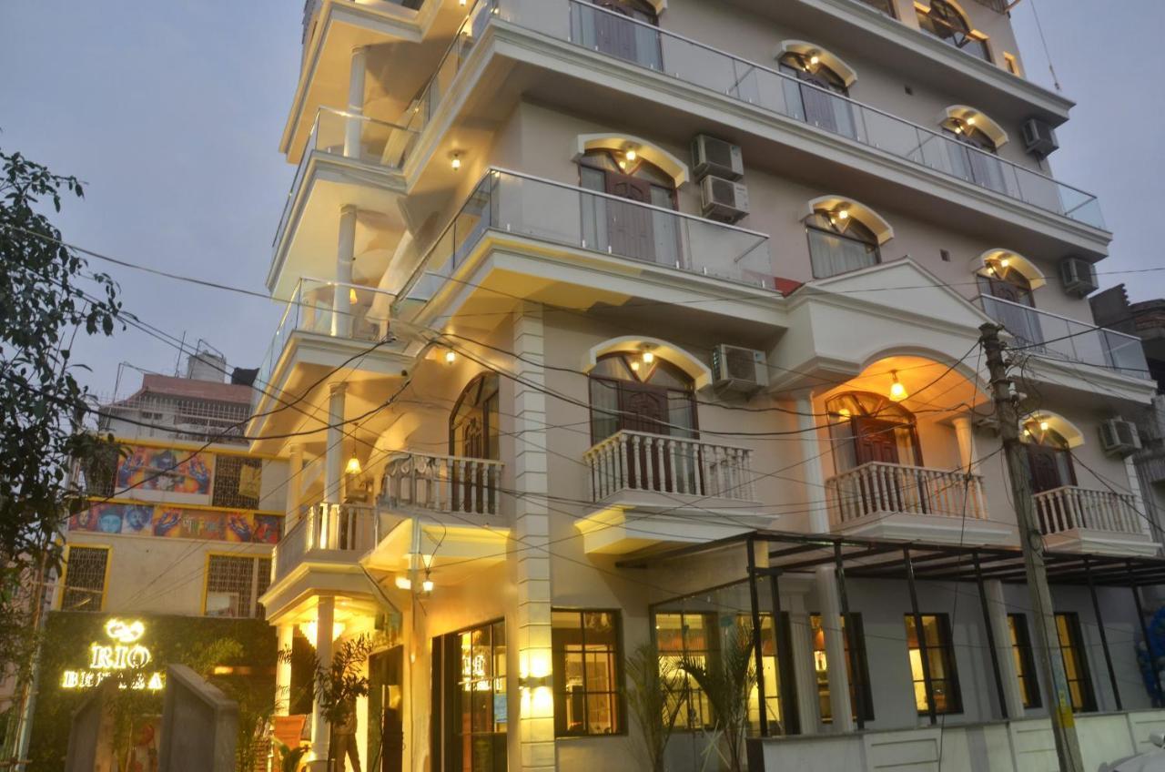 Hotel Rio Benaras Varanasi Exterior photo